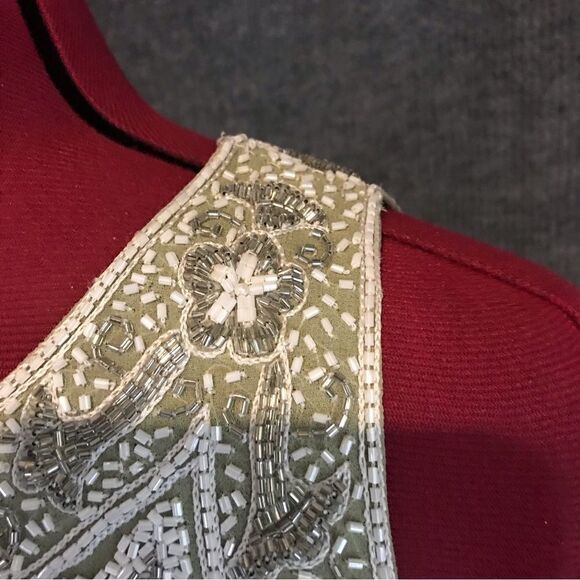 J Kara Gown Women’s Size 8 Green Long Length Beaded Bodice V-Trim Sleeveless - Picture 11 of 15